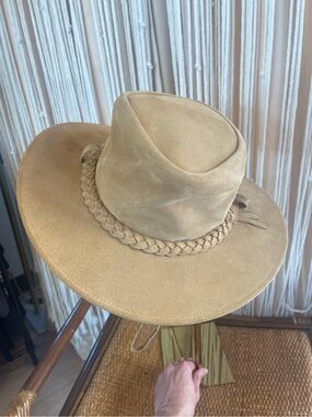 beige suede leather bush hat with a braided leather band Aussie Bushman